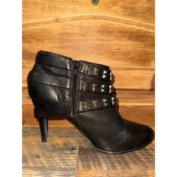 Report Electra Black Buckle Ankle Boots Heels Motorcycle Biker Goth Emo Size 9.5 - Picture 3 of 13